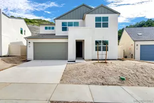 703 Meadowood St Lot 327, Fallbrook, CA 92028 - Photo 1