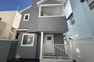 943 F Ave, Coronado, CA 92118 - Photo 1
