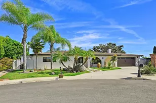 802 Bonita Dr, Vista, CA 92083 - Photo 1
