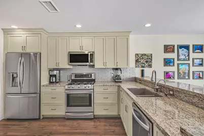  1045 Santa Helena Park Ct, Solana Beach, CA 92075 - Photo 1