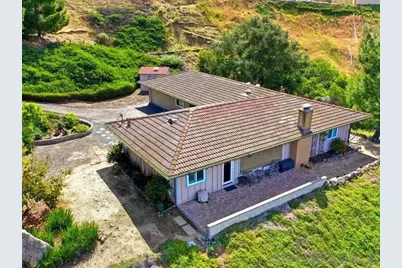 3360 Toyon Heights Drive, Fallbrook, CA 92028 - Photo 1