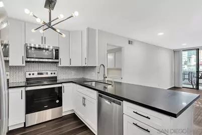  850 State St #420, San Diego, CA 92101 - Photo 1