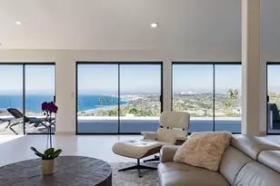 7274 Via Capri, La Jolla, CA 92037 - Photo 1