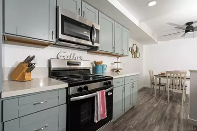  1040 E Washington Ave #30, Escondido, CA 92025 - Photo 1