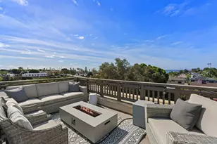 215 2nd St, Encinitas, CA 92024 - Photo 1