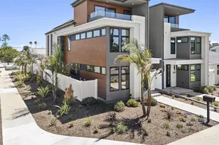 1075 Opal St, San Diego, CA 92109 - Photo 1