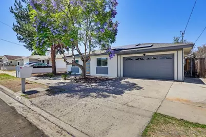  569 Gold Dr, Oceanside, CA 92057 - Photo 1