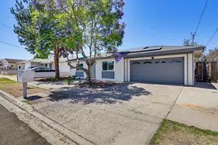 569 Gold Dr, Oceanside, CA 92057 - Photo 1