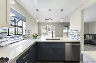 1059 Shadowridge Dr, Vista, CA 92081 - Photo 1