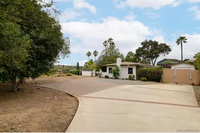  1005 Alta Vista, Vista, CA 92084 - Photo 1