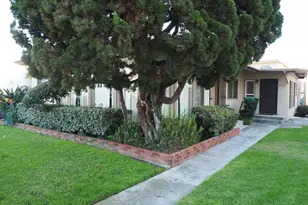 2127-2131 1/2 Felspar, San Diego, CA 92109 - Photo 1