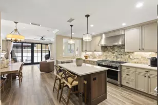 718 Silver St, La Jolla, CA 92037 - Photo 1