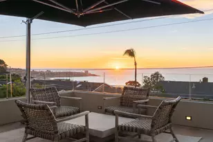 8751 Glenwick Ln, La Jolla, CA 92037 - Photo 1