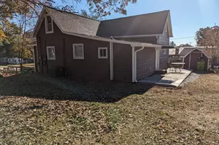 720 S Howard Ave, Landrum, SC 29356 - Photo 3