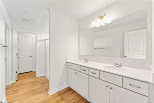 2112 Mayberry Dr, Spartanburg, SC 29301 - Photo 15