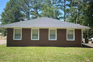 203 N Hamilton St, Williamston, SC 29697 - Photo 3