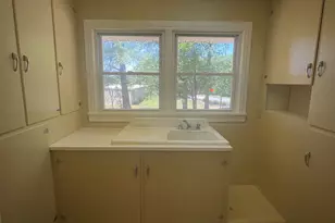 203 N Hamilton St, Williamston, SC 29697 - Photo 5