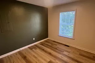 121 Mountain View Ave, Greer, SC 29650 - Photo 7