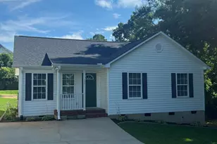 121 Mountain View Ave, Greer, SC 29650 - Photo 1