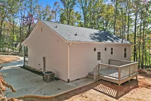 425 Tiger Ln, Westminster, SC 29693 - Photo 23