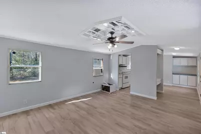 315 Shirley Circle, Townville, SC 29689 - Photo 7