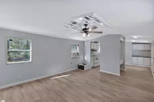 315 Shirley Cir, Townville, SC 29689 - Photo 7