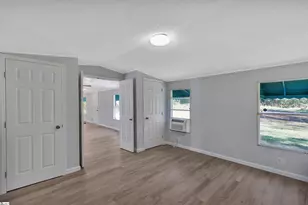 315 Shirley Cir, Townville, SC 29689 - Photo 9