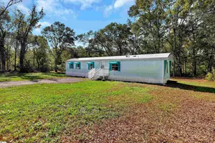 315 Shirley Cir, Townville, SC 29689 - Photo 3