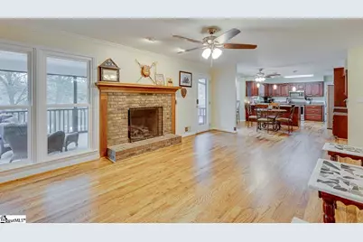 206 W Killarney Lake, Moore, SC 29369 - Photo 11