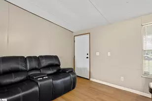 511 Clear Dawn Dr, Easley, SC 29640 - Photo 15