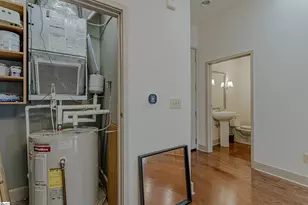 500 E McBee St, Greenville, SC 29601 - Photo 17