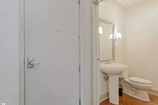 500 E McBee St, Greenville, SC 29601 - Photo 15