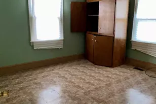 5497 Old Buncombe Rd, Greenville, SC 29609 - Photo 9