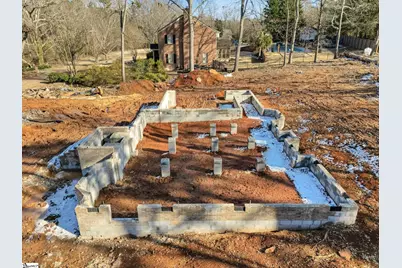 111 Williamsburg Drive, Greer, SC 29651 - Photo 5