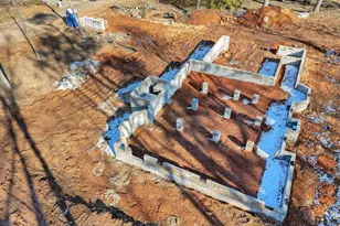 111 Williamsburg Dr, Greer, SC 29651 - Photo 19