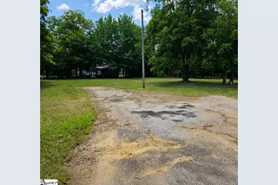 215 Washington Street, Clinton, SC 29325 - Photo 19