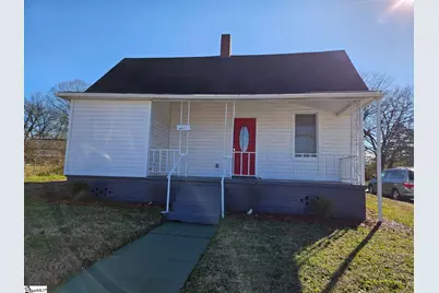 215 Washington Street, Clinton, SC 29325 - Photo 1