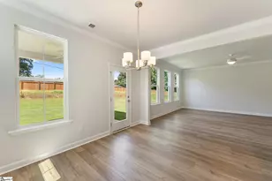 7027 New Horizons Ln, Boiling Springs, SC 29316 - Photo 11