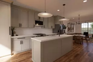 1305 Pendleton St, Greenville, SC 29611 - Photo 3