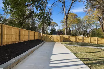 301 Ridgewood Avenue, Spartanburg, SC 29306 - Photo 39