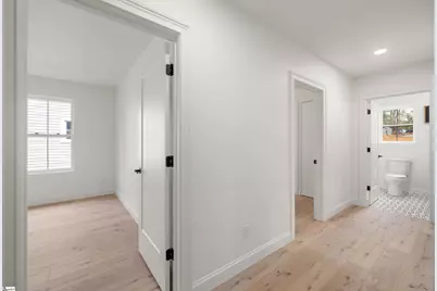 301 Ridgewood Avenue, Spartanburg, SC 29306 - Photo 29