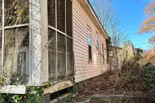 710 S Logan St, Gaffney, SC 29341 - Photo 5