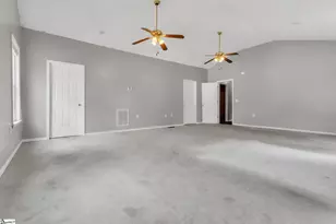 1405 Chestnut St, Laurens, SC 29360 - Photo 11