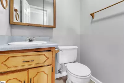 1405 Chestnut Street, Laurens, SC 29360 - Photo 9