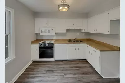 1460 Dover Road #Apt A, Spartanburg, SC 29301 - Photo 17