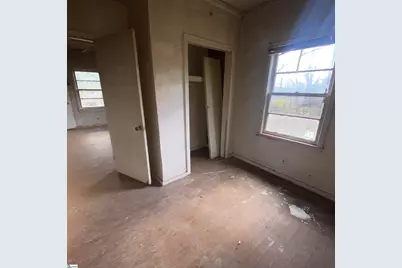 112 Breanna Drive, Clinton, SC 29325 - Photo 9