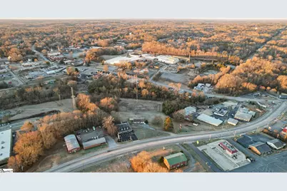 315 Hillcrest Drive, Laurens, SC 29360 - Photo 13