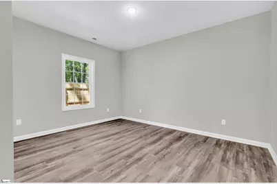 180 W Griffith Street, Woodruff, SC 29388 - Photo 3