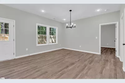 180 W Griffith Street, Woodruff, SC 29388 - Photo 5