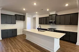 213 Rolling Waters Dr, Greenville, SC 29605 - Photo 3